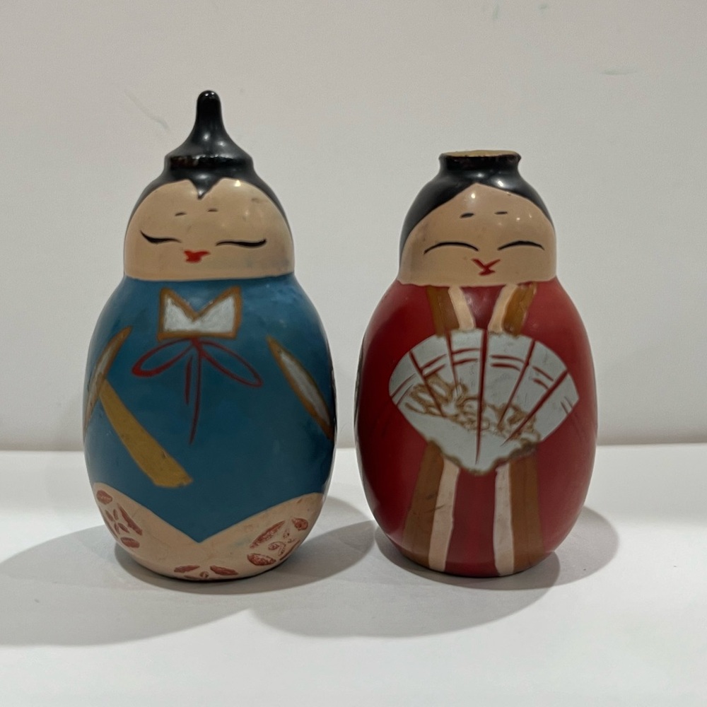 Japan Vtg Kokeshi Doll Couple Pair Round Kimono Wood Set Ouchi Nuri Mini Figure